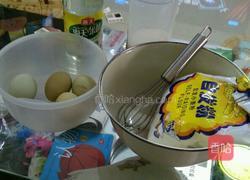 电饭煲蛋糕的做法图解1