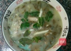 鲫鱼莼菜汤的做法图解3