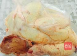 猴头菇炖鸡汤的做法图解3