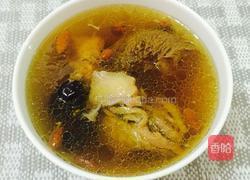 猴头菇炖鸡汤的做法图解12