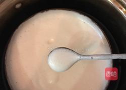 巧克力酱冰激淋的做法图解3