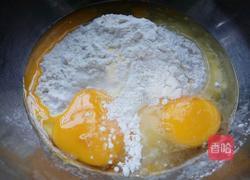 老屋私房菜美味葱油饼的做法图解1