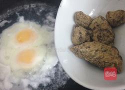 米酒煮鸡蛋的做法图解2