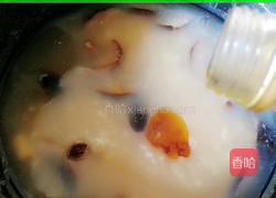 干贝香菇粥的做法图解7