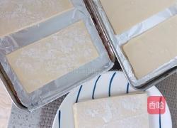 草莓拿破仑的做法图解2