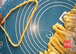 酥脆小麻花的做法图解7