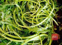 茼蒿炖豆腐的做法图解5