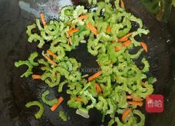 苦瓜炒蛋的做法图解7