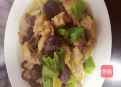 香菇青椒炒鸡块的做法图解13