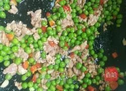 酸菜肉沫豌豆的做法图解11