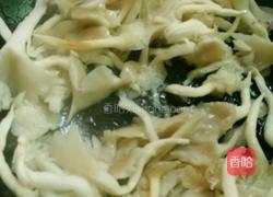 蘑菇鸡蛋汤的做法图解5