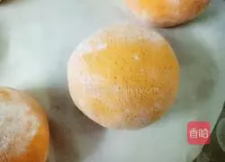 Illustration of how to make simulated orange steamed buns 7