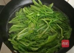 毛豆萝卜梗的做法图解3