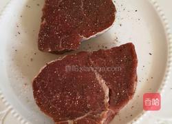 惠灵顿牛排的做法图解1