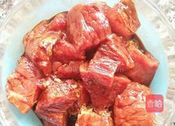 土豆烧牛肉的做法图解2