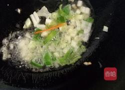 韮菜炒鸡蛋的做法图解3