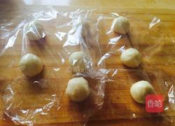 蛋黄酥的做法图解3