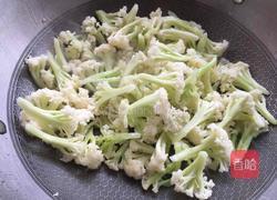 清炒花菜的做法图解5