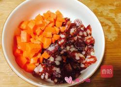 雪菜香肠焖饭的做法图解3