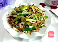 黄花菜小葱炒肉的做法图解11