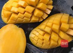 酸奶慕斯蛋糕的做法图解1