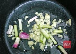 洋葱酱拌面的做法图解2