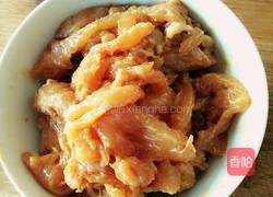 蒜苔炒鸡肉的做法图解3