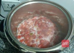 简易草莓酱的做法图解3