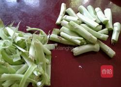 清调绿菜茎的做法图解1