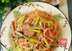 腊肉炒饼的做法图解15