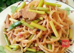 腊肉炒饼的做法图解13