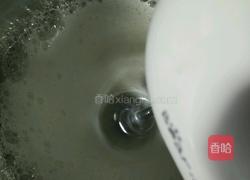 猫咪蛋糕卷的做法图解3