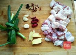 莴苣烧大肉的做法图解2