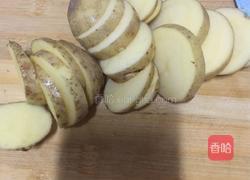 鸡腿红烧土豆片的做法图解2