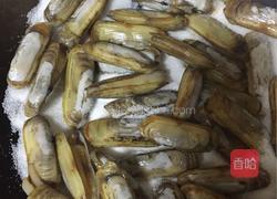 盐焗蛏子的做法图解2