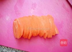 香辣胡萝卜丝的做法图解2