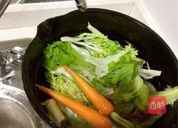 鸡胸肉色拉的做法图解3