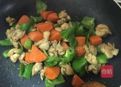 酸甜菠萝鸡腿的做法图解3