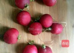 凉拌红萝卜的做法图解1