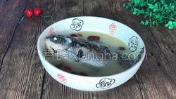 炖鱼汤的做法图解13