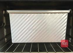 淡奶油方包的做法图解14