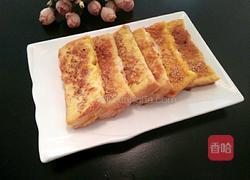 鸡蛋煎土司的做法图解1