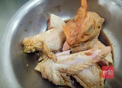 韭黄骨香鸡(粤菜)的做法图解1