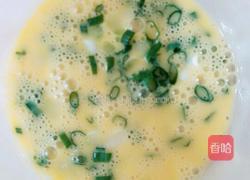 鸡蛋葱花饼的做法图解3