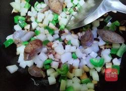 土豆腊肠焖饭的做法图解14