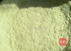 芝士培根披萨的做法图解10