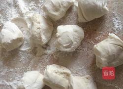 水煎包(猪肉韭菜馅儿)的做法图解6