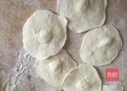 水煎包(猪肉韭菜馅儿)的做法图解7