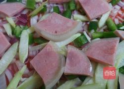 自制美味芦笋肘花火腿披萨的做法图解7