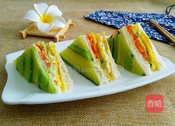 黄瓜胡罗卜煎蛋三明治的做法图解11